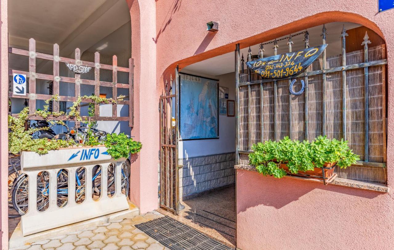 Apartamento House Mocibob Tar-Vabriga Exterior foto